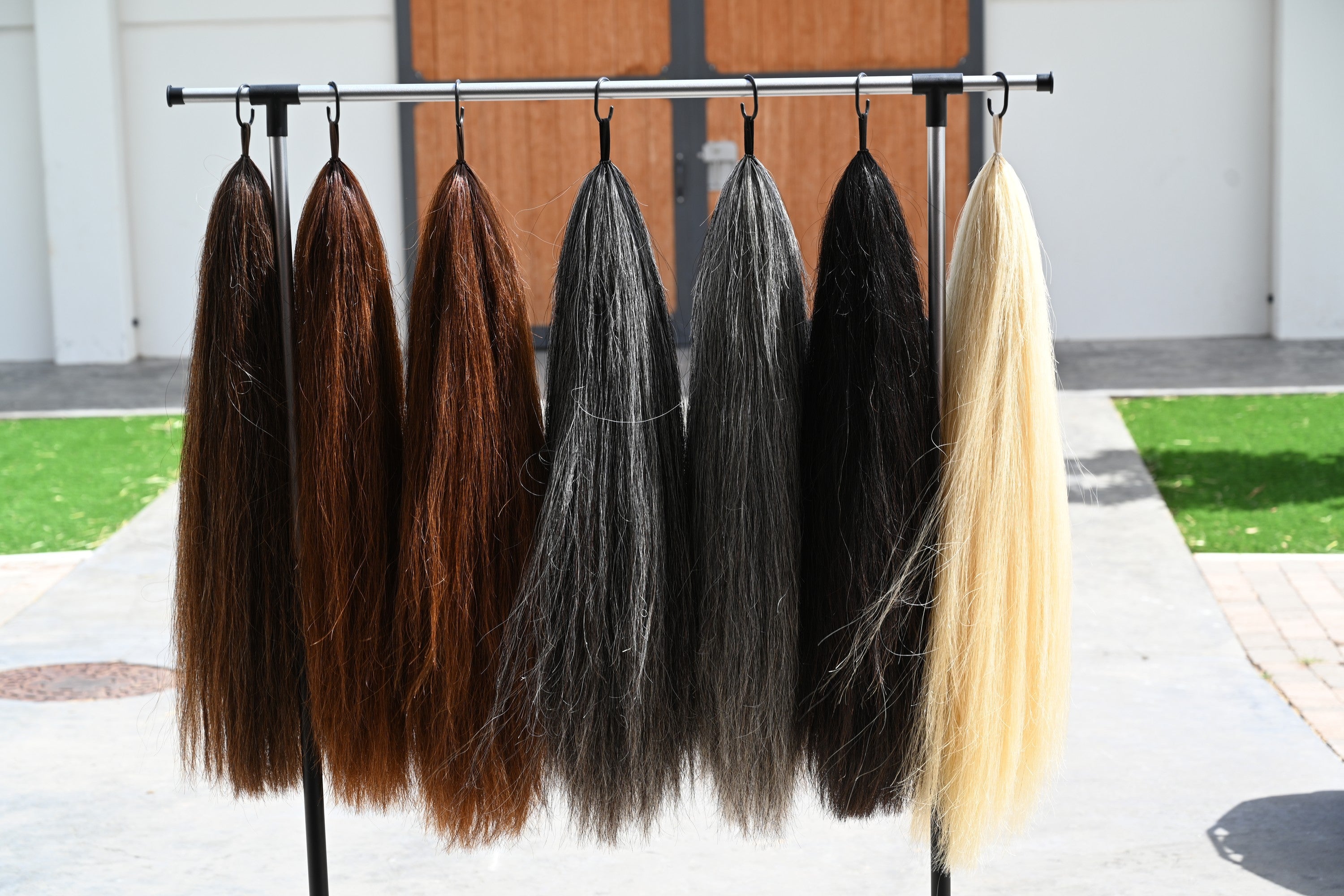 Extensiones Horse Tails en diferentes tonos